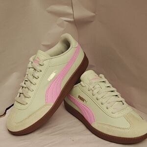 Puma Women's Sneakers - Light Green and Pink